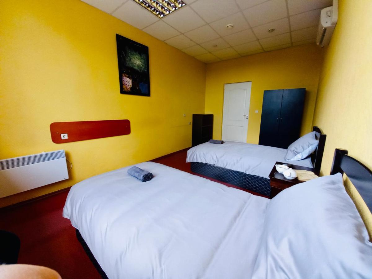 Hostelis R27 Aizpute Eksteriør bilde