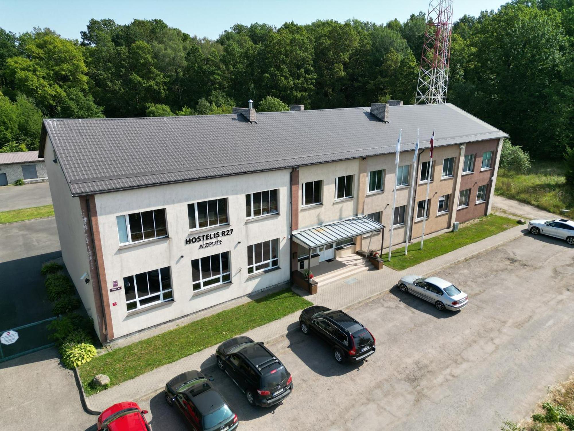 Hostelis R27 Aizpute Eksteriør bilde